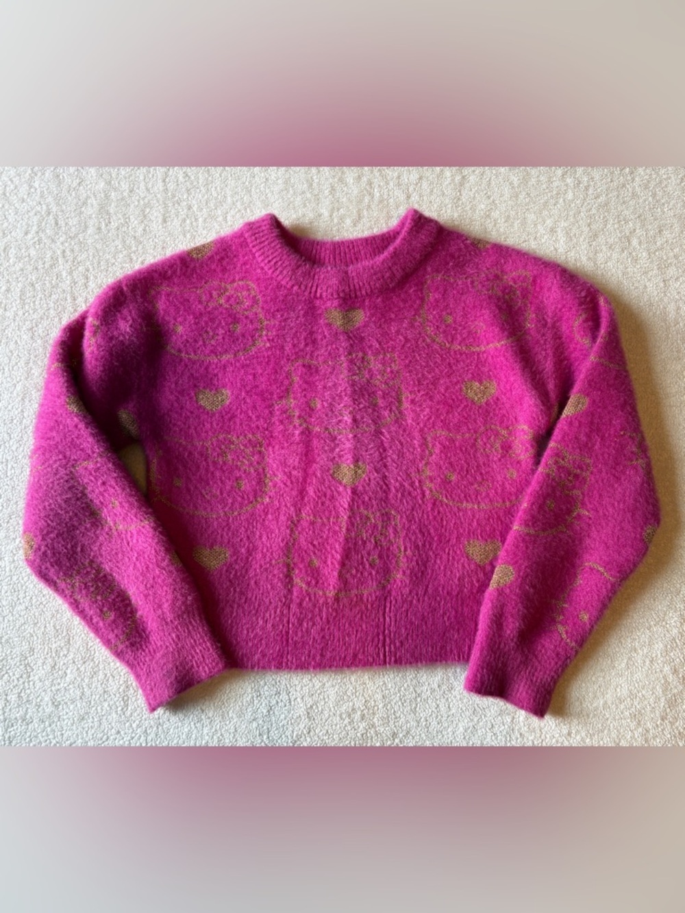 Hello Kitty Sanrio Magenta Crewneck Sweater w Gold Kitties. Sz 6/6x
